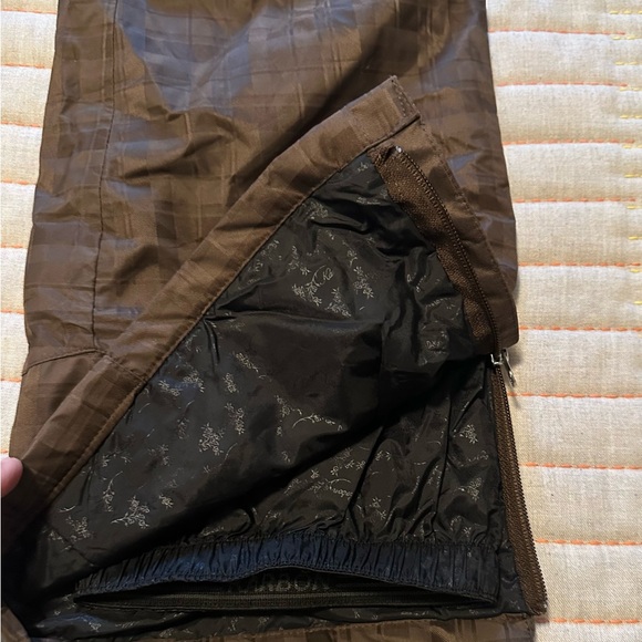 Women’s ski pants size 14. Limited edition Karbon. - Picture 6 of 8